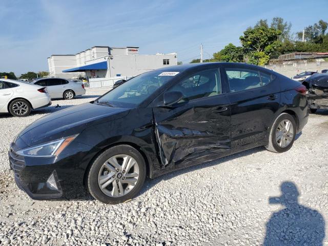  HYUNDAI ELANTRA 2019 Серый