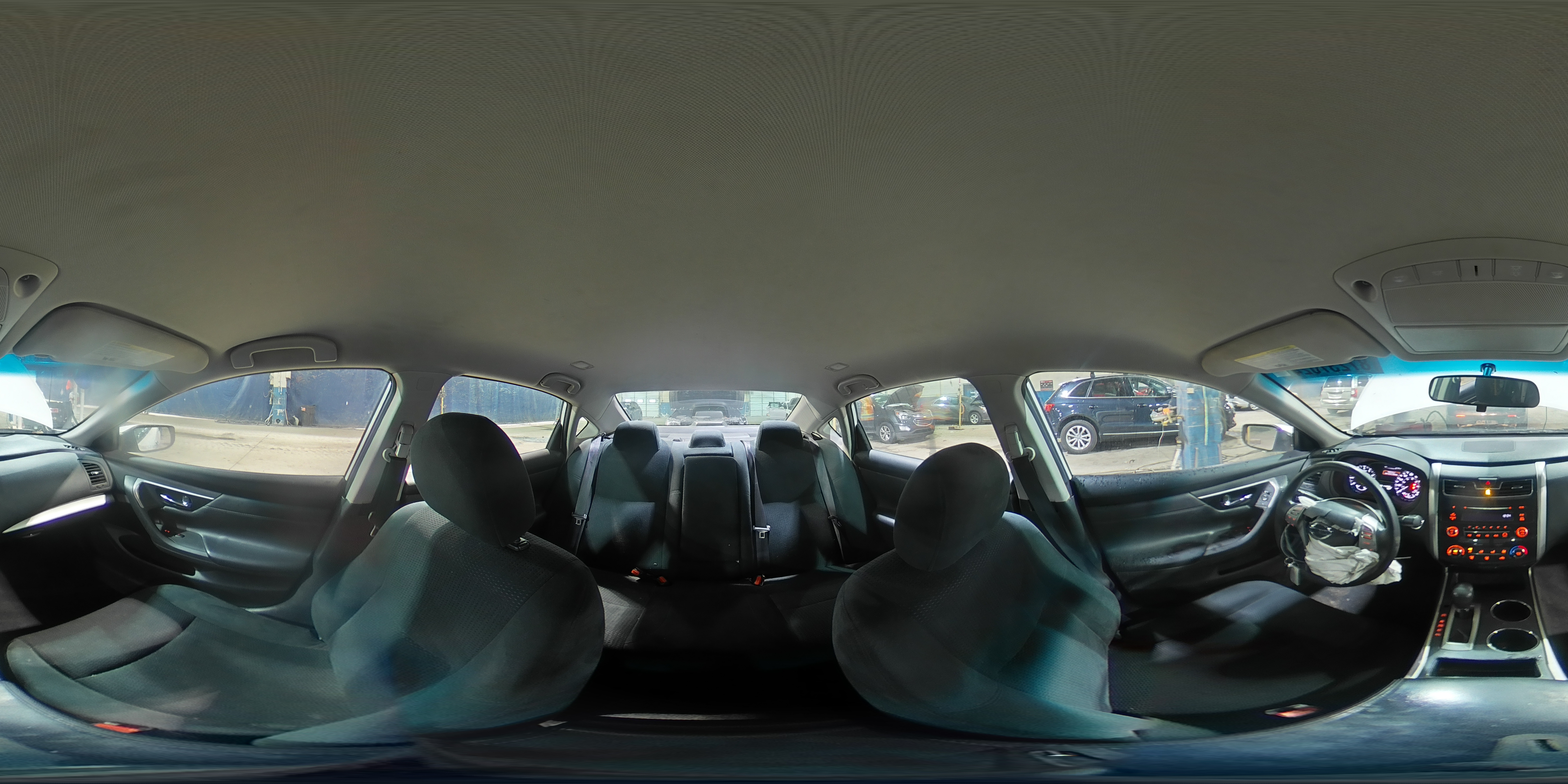 2015 Nissan Altima - Image 14