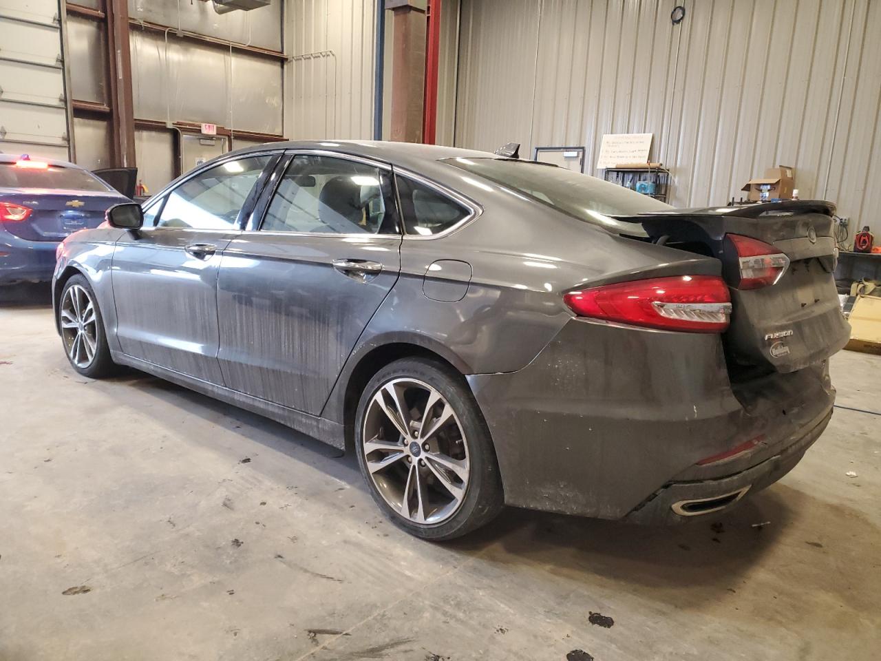 2019 Ford Fusion - Image 2