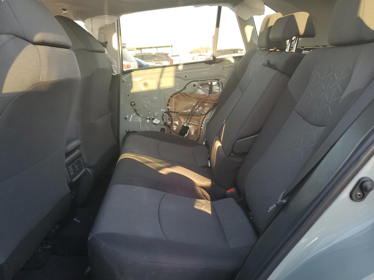 2020 Toyota RAV 4 - Image 11