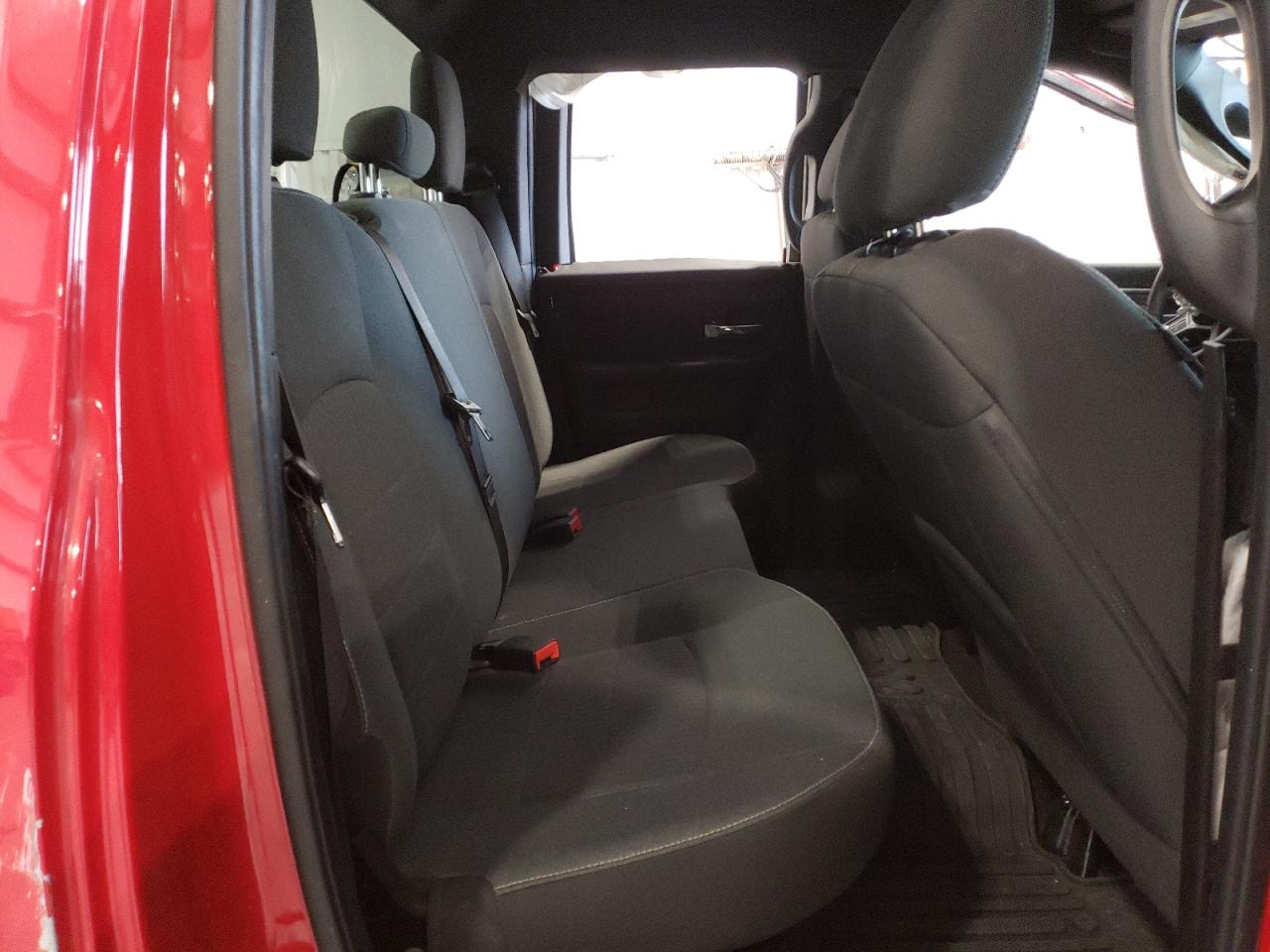 2021 RAM 1500 - Image 10