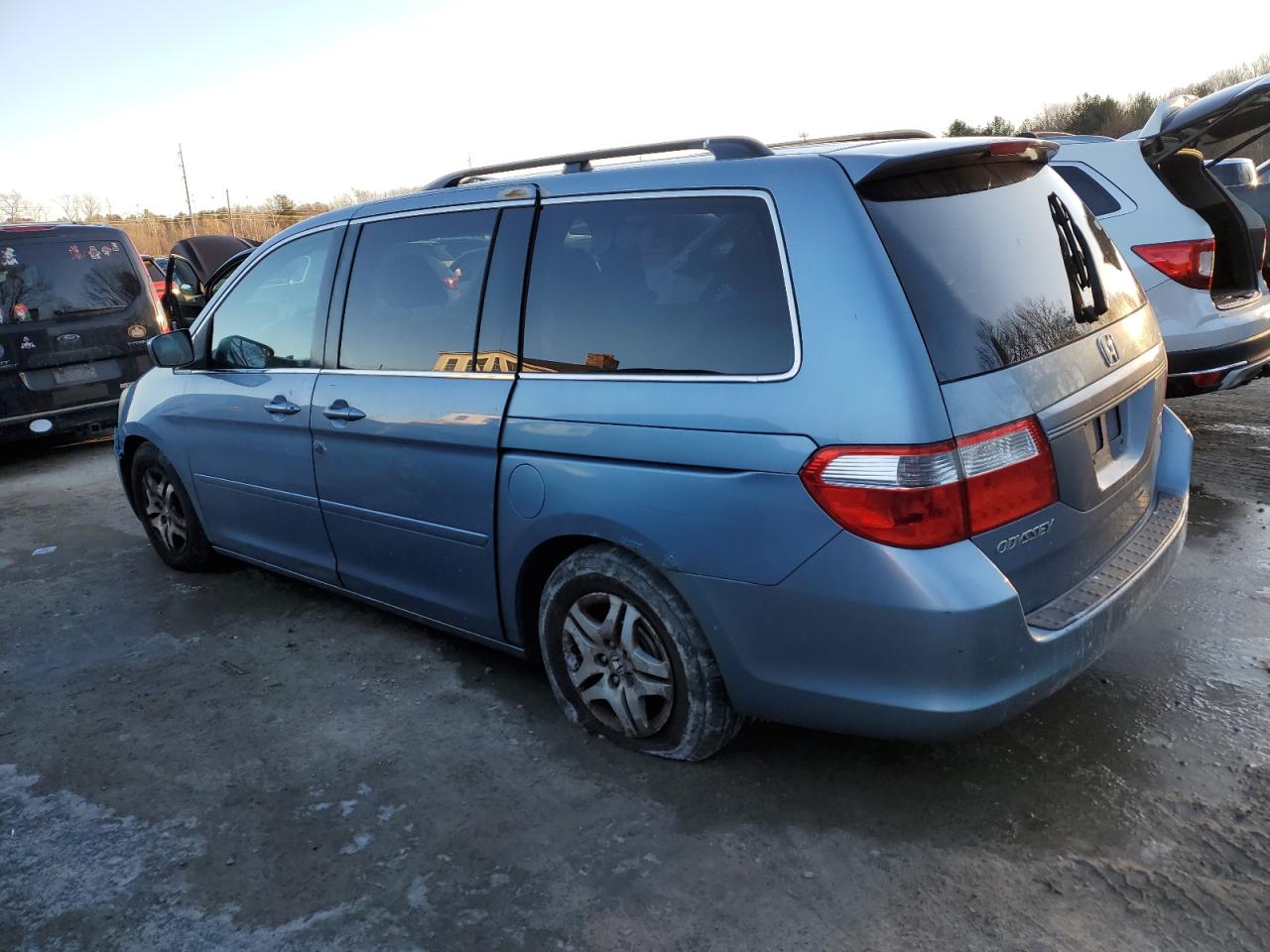 2006 Honda Odyssey - Image 2