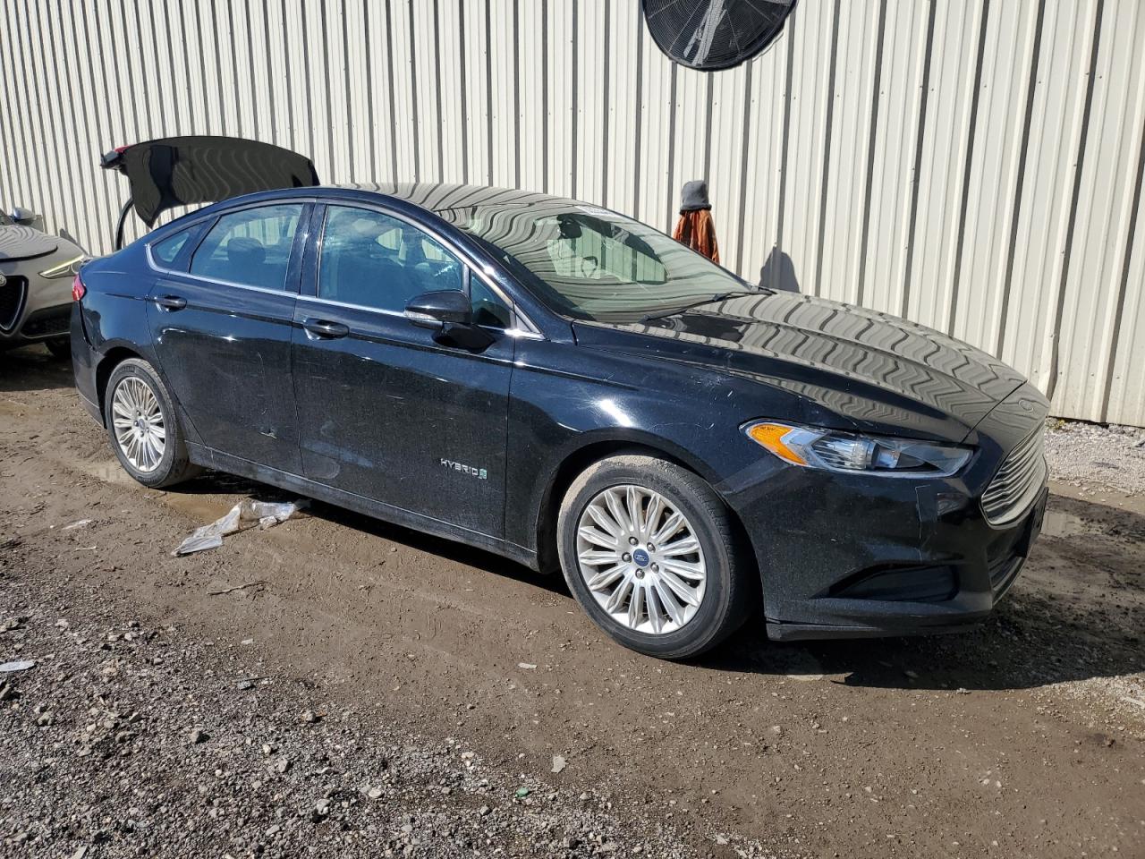 2016 Ford Fusion - Image 5