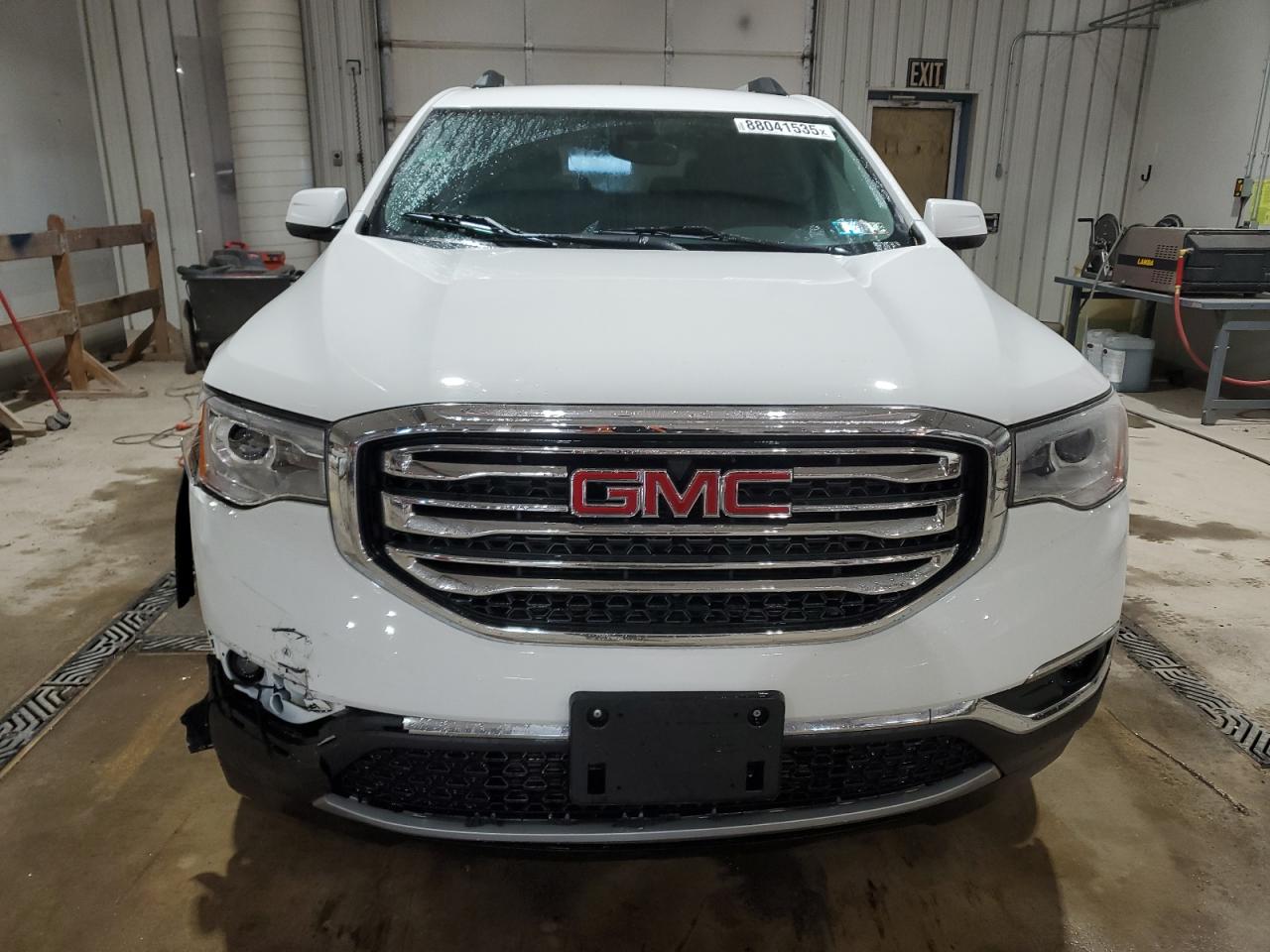 2017 GMC Acadia - Image 5