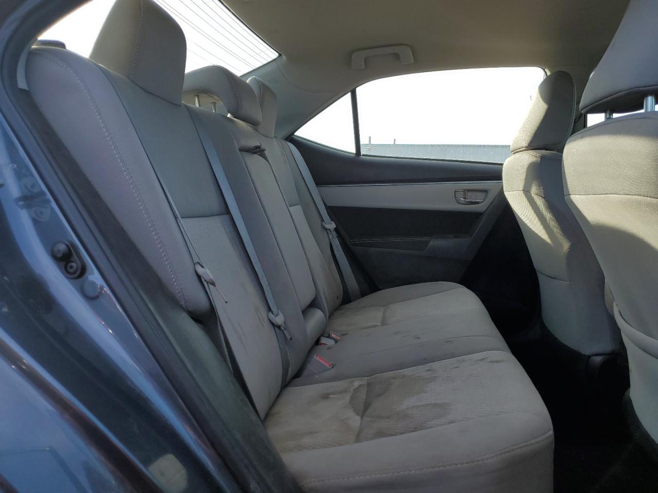 2015 Toyota Corolla - Image 10