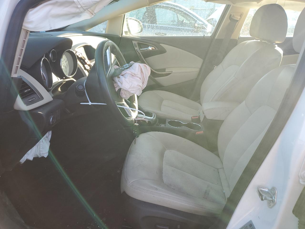 2016 Buick Verano - Image 7