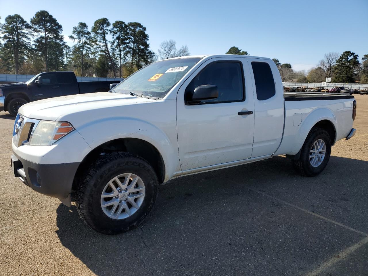 2016 Nissan Navara (Frontier) - Image 1