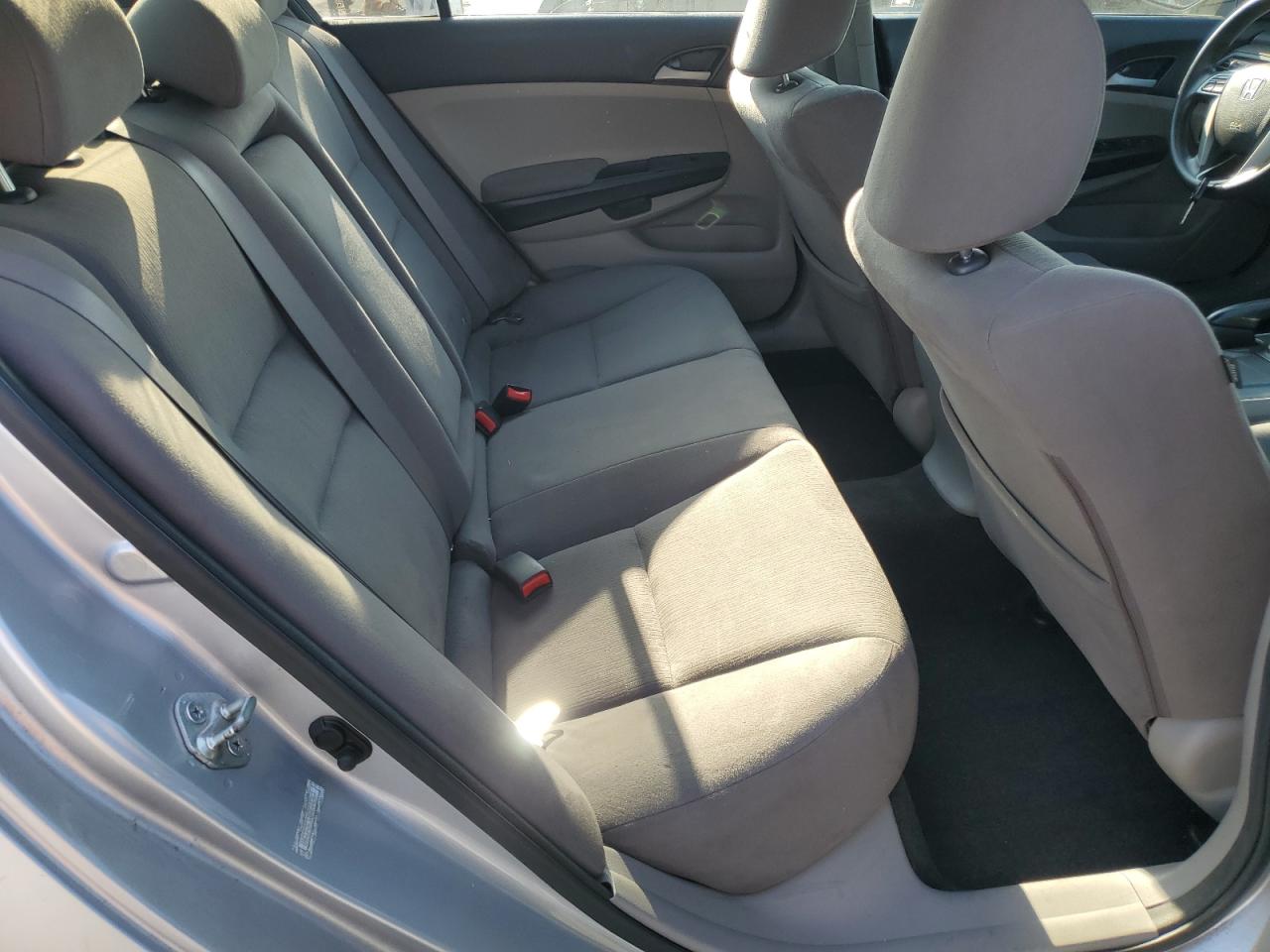 2011 Honda Accord - Image 10