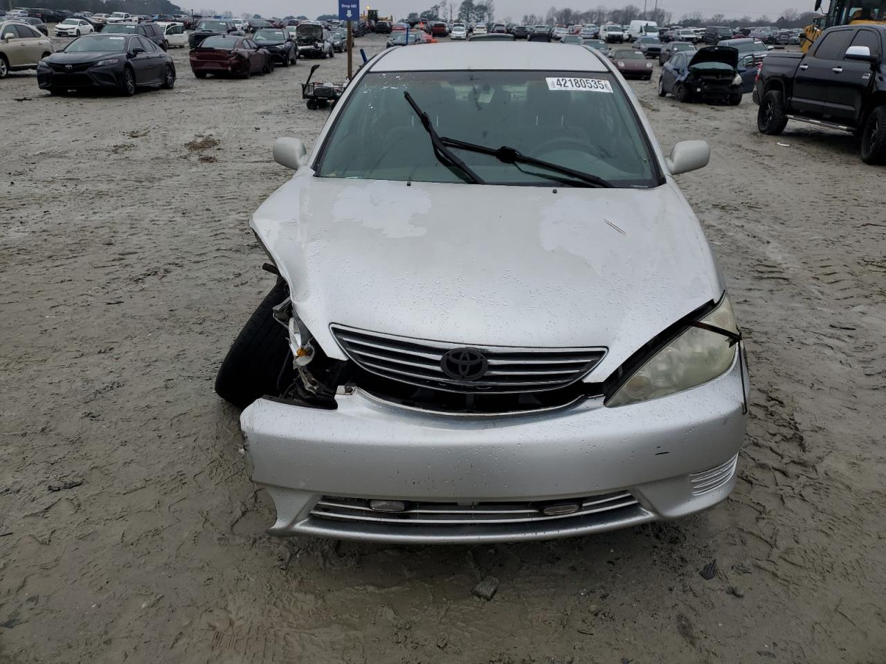 2005 Toyota Camry - Image 5