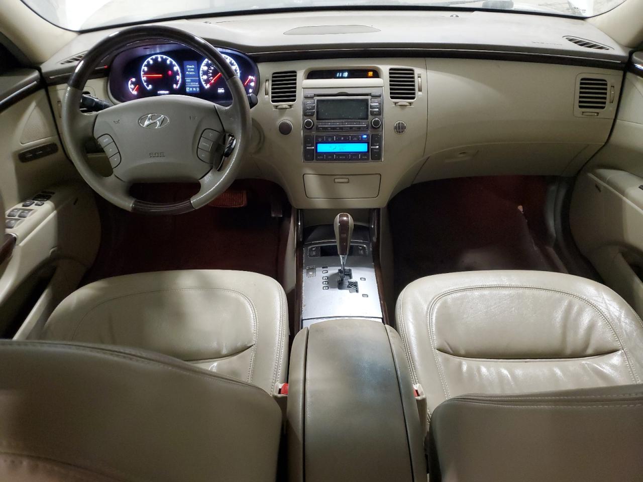 2009 Hyundai Azera - Image 8