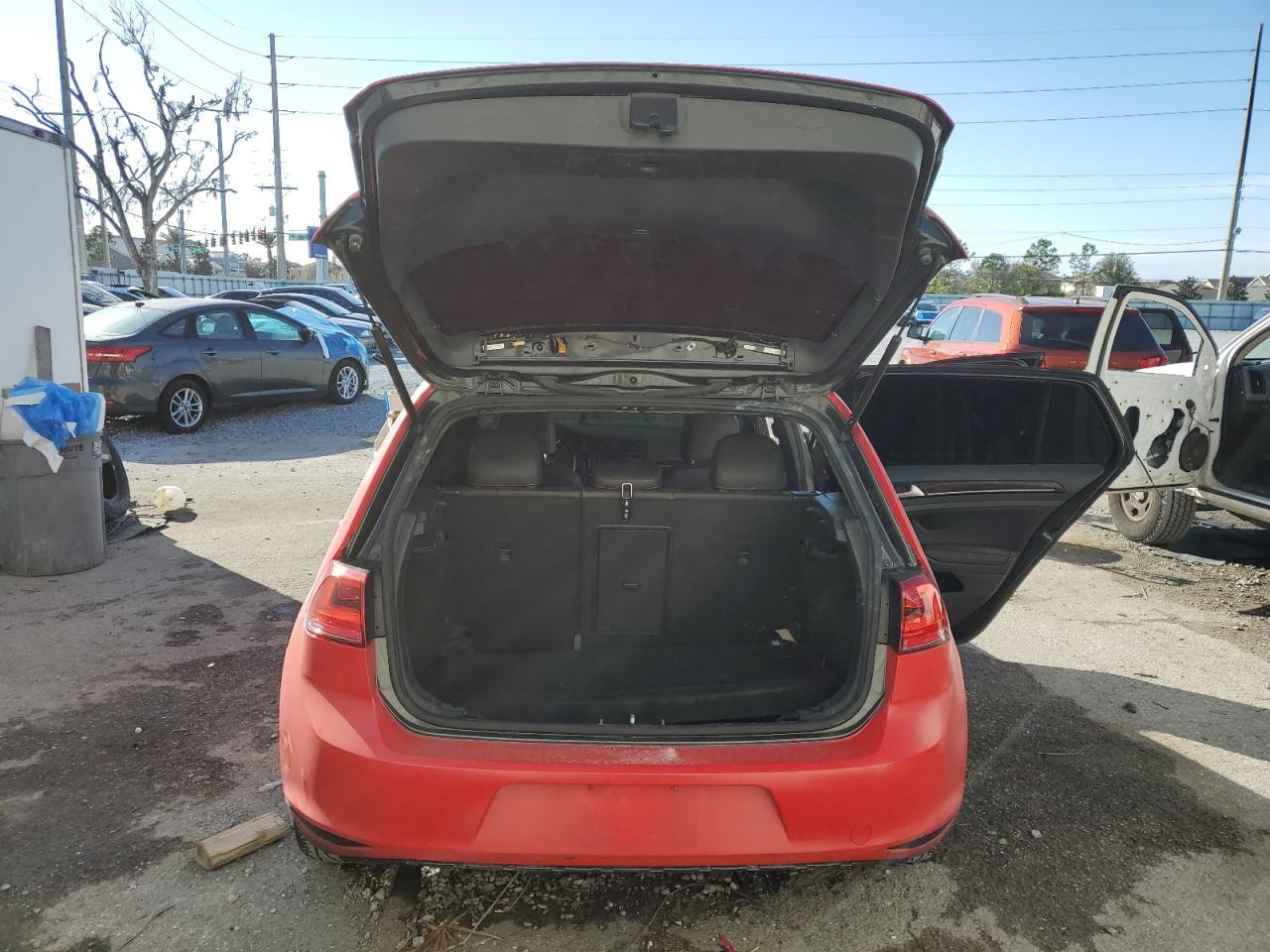 2016 Volkswagen GTI - Image 6