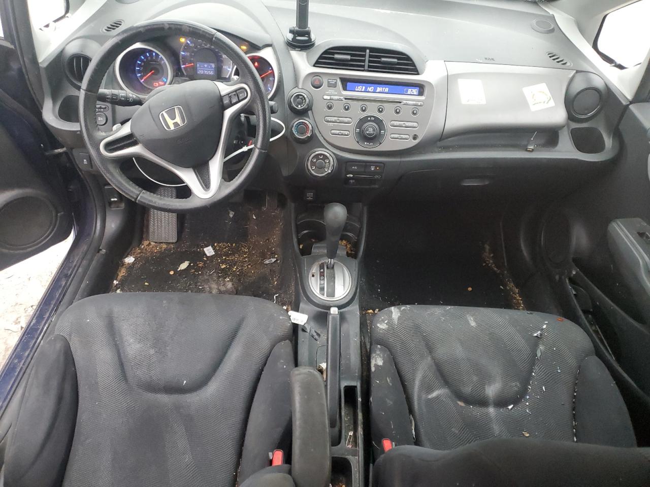 2011 Honda Fit - Image 8