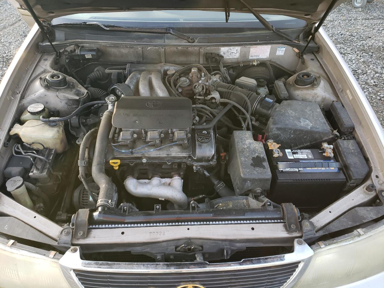 1996 Toyota Avalon - Image 11