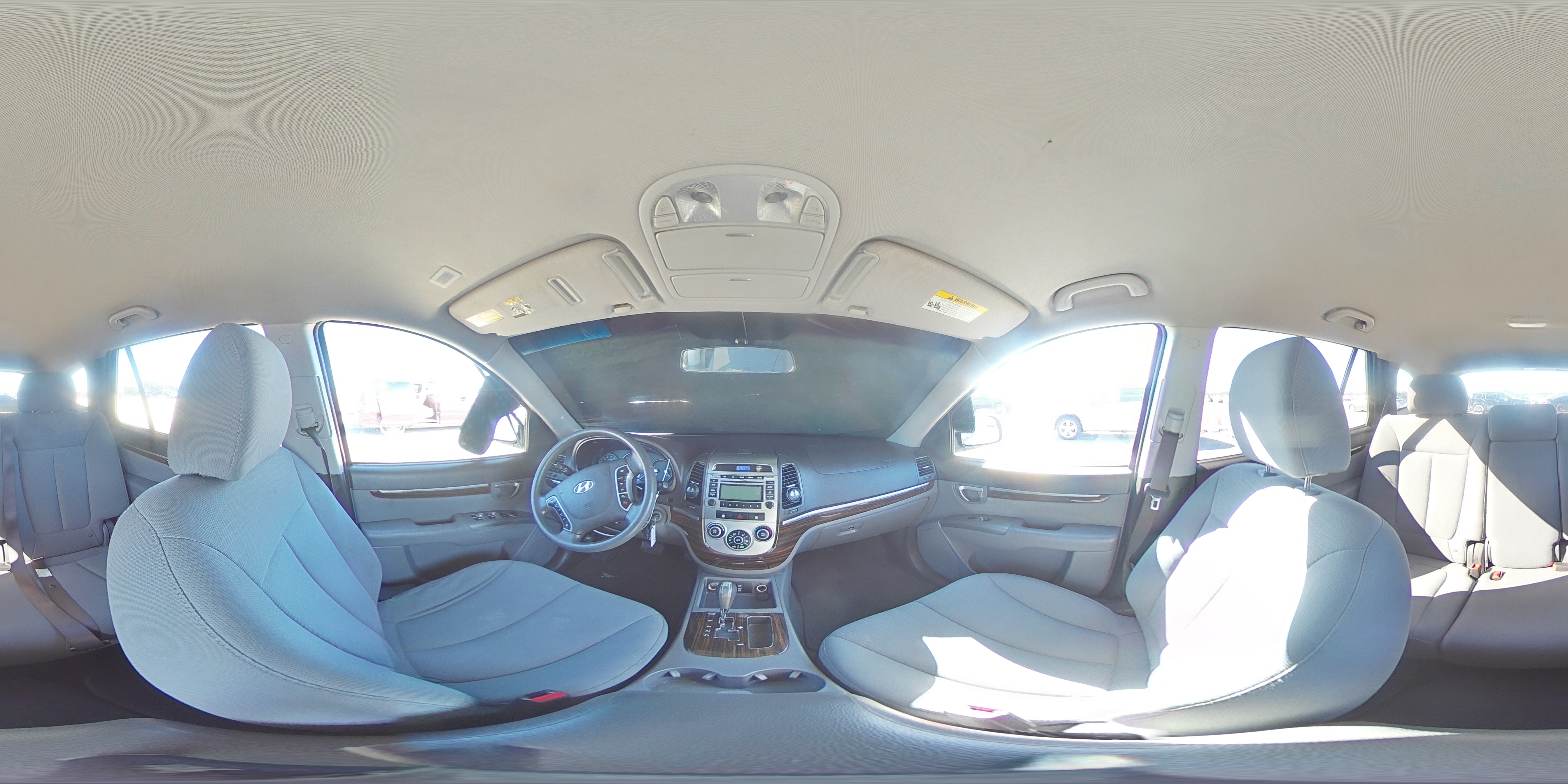 2011 Hyundai Santa Fe - Image 13