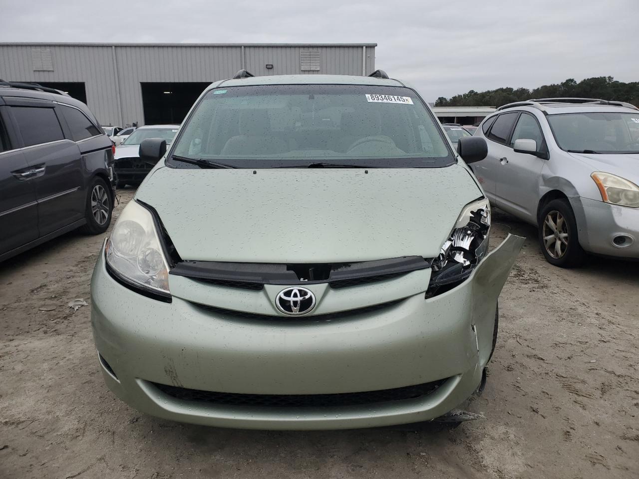 2008 Toyota Sienna - Image 5