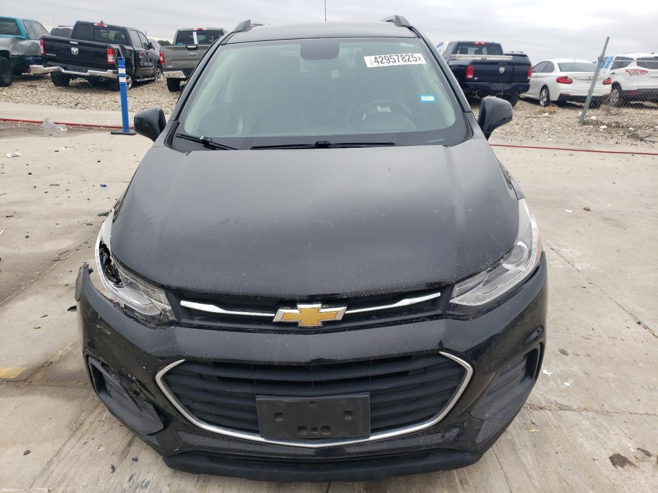 2017 Chevrolet Trax - Image 5