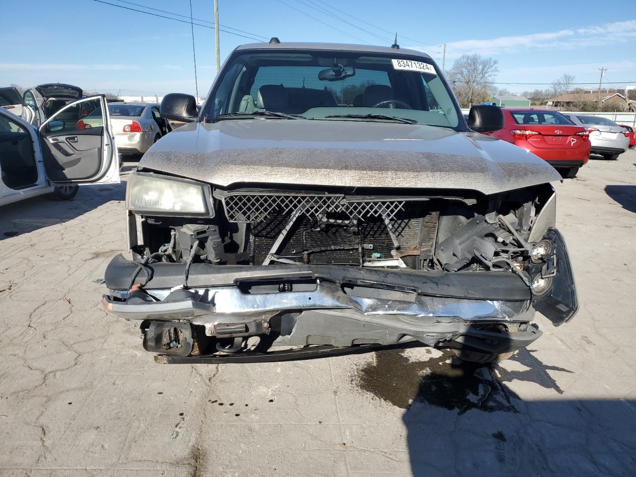 2004 Chevrolet Silverado - Image 5