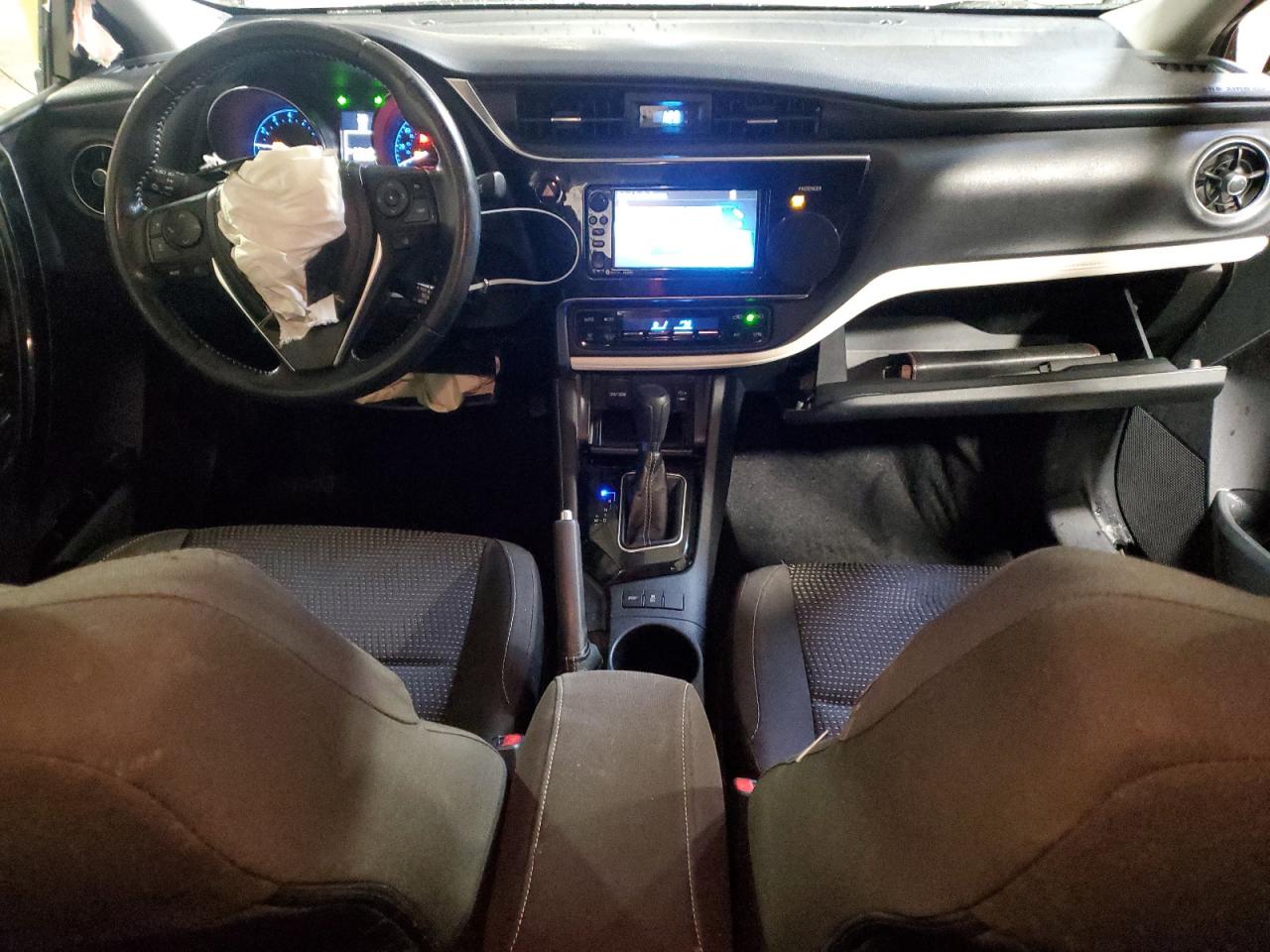 2018 Toyota Corolla - Image 8