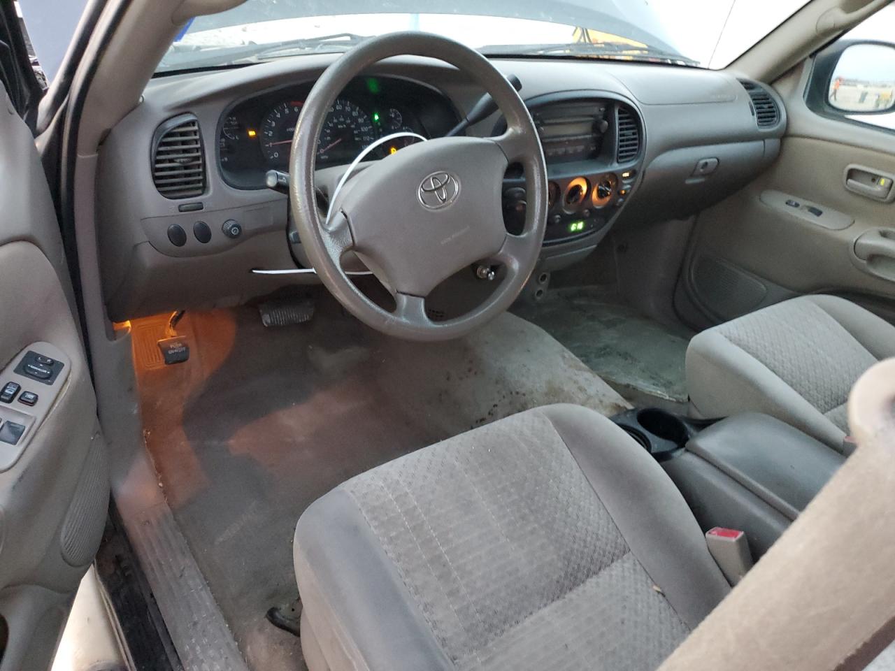 2006 Toyota Tundra - Image 8
