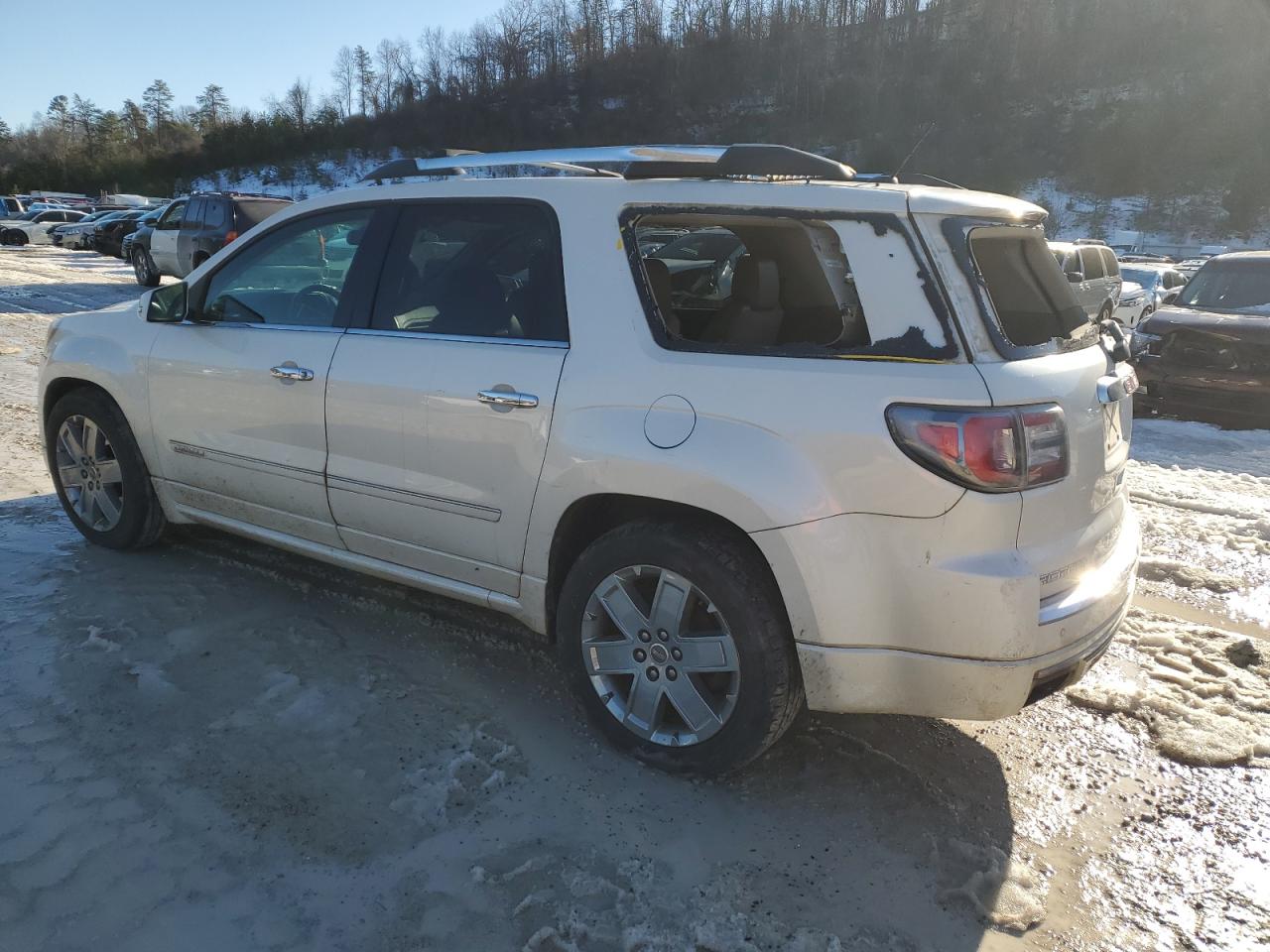 2014 GMC Acadia - Image 2