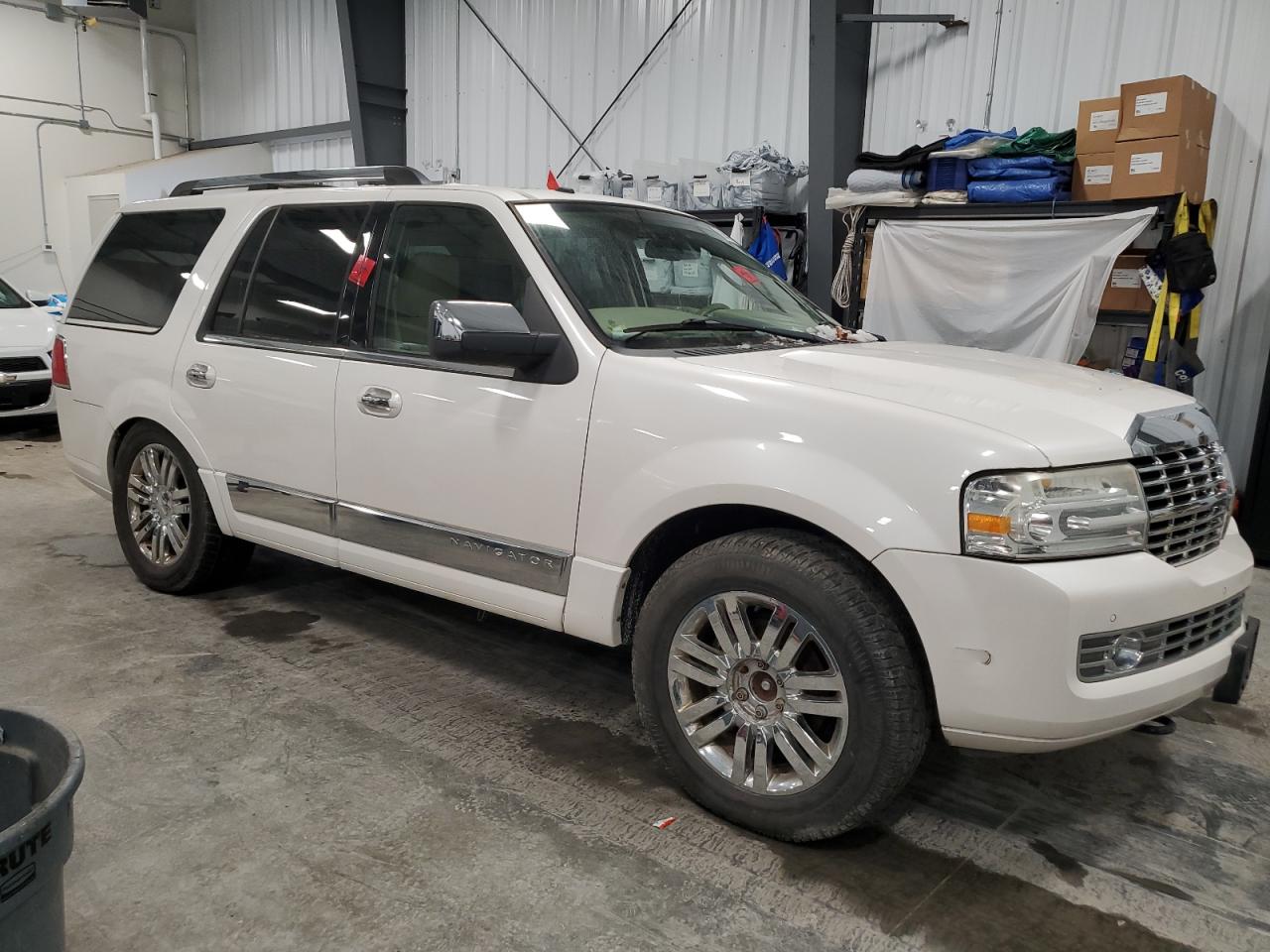 2009 Lincoln Navigator - Image 4
