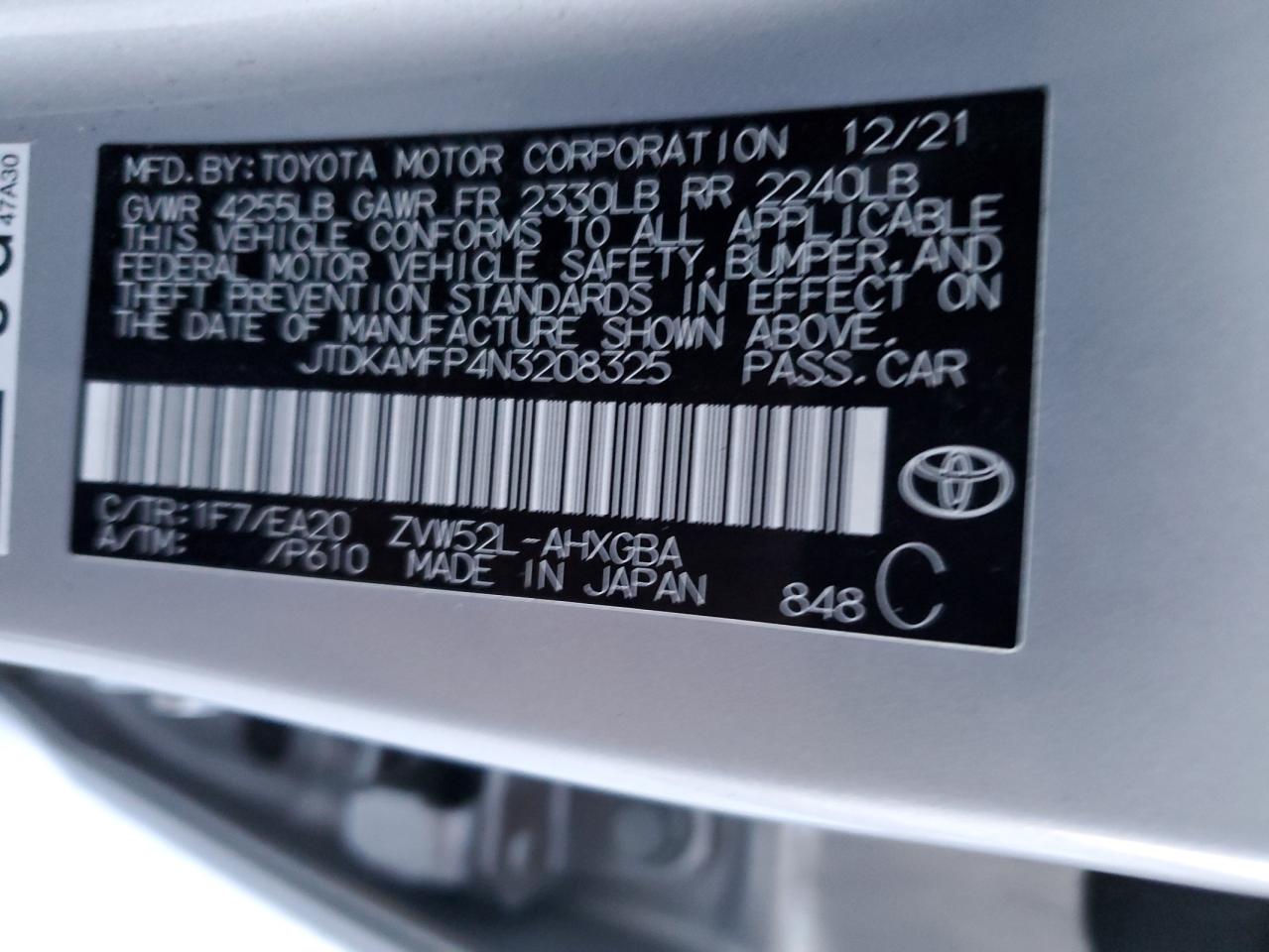 2022 Toyota Prius - Image 12