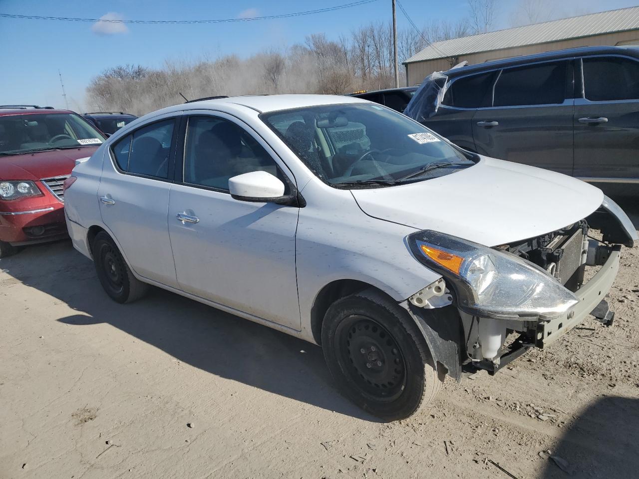 2019 Nissan Versa - Image 4