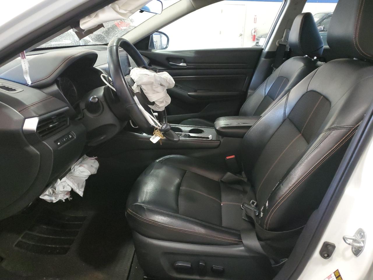 2020 Nissan Altima - Image 7