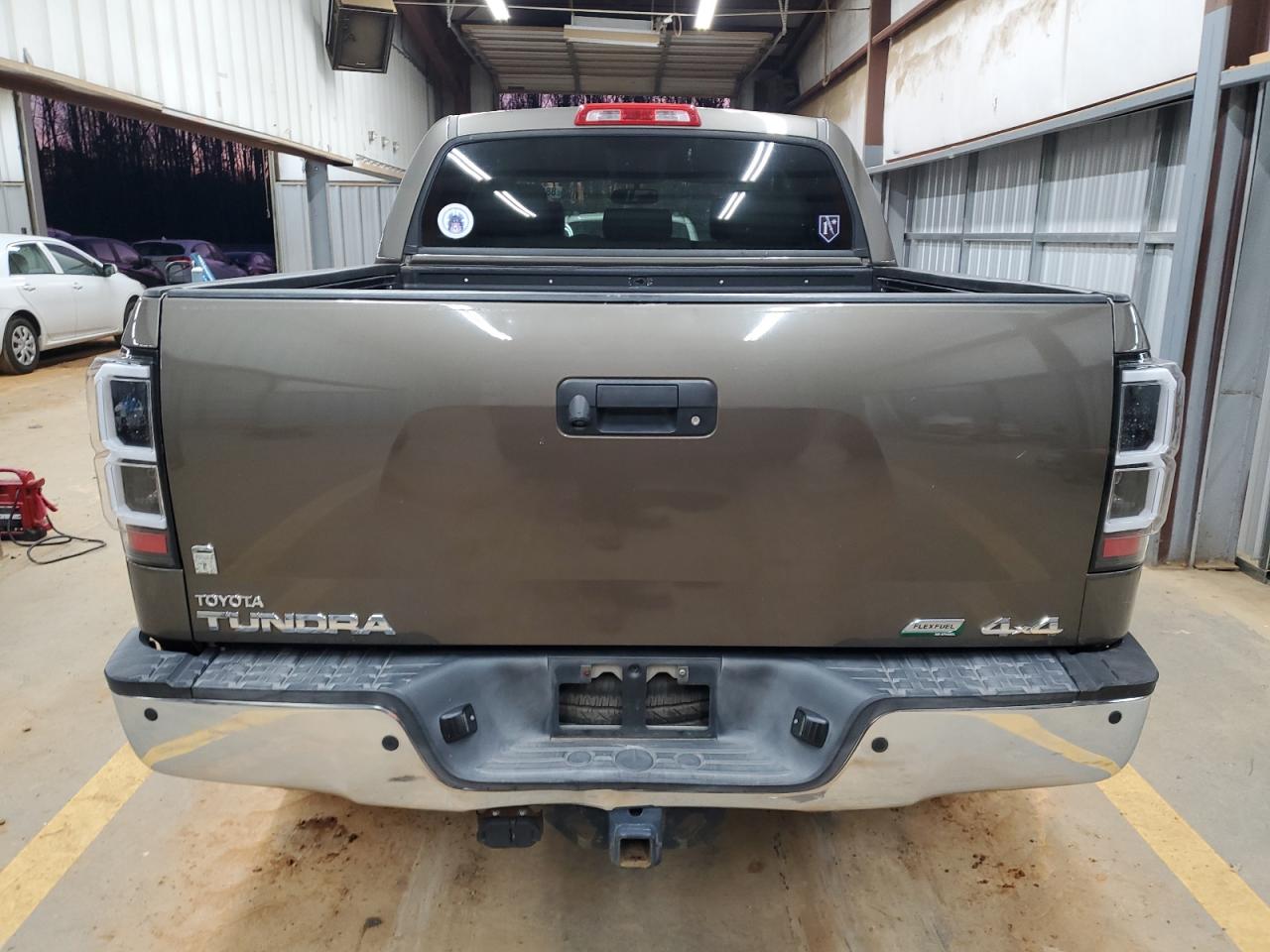 2010 Toyota Tundra - Image 6