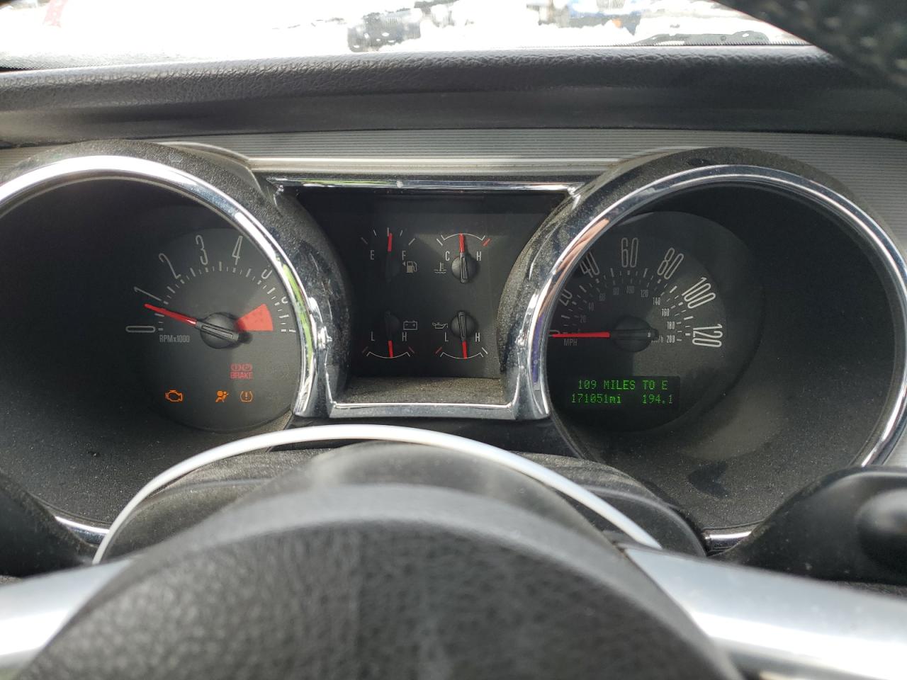 2007 Ford Mustang - Image 9