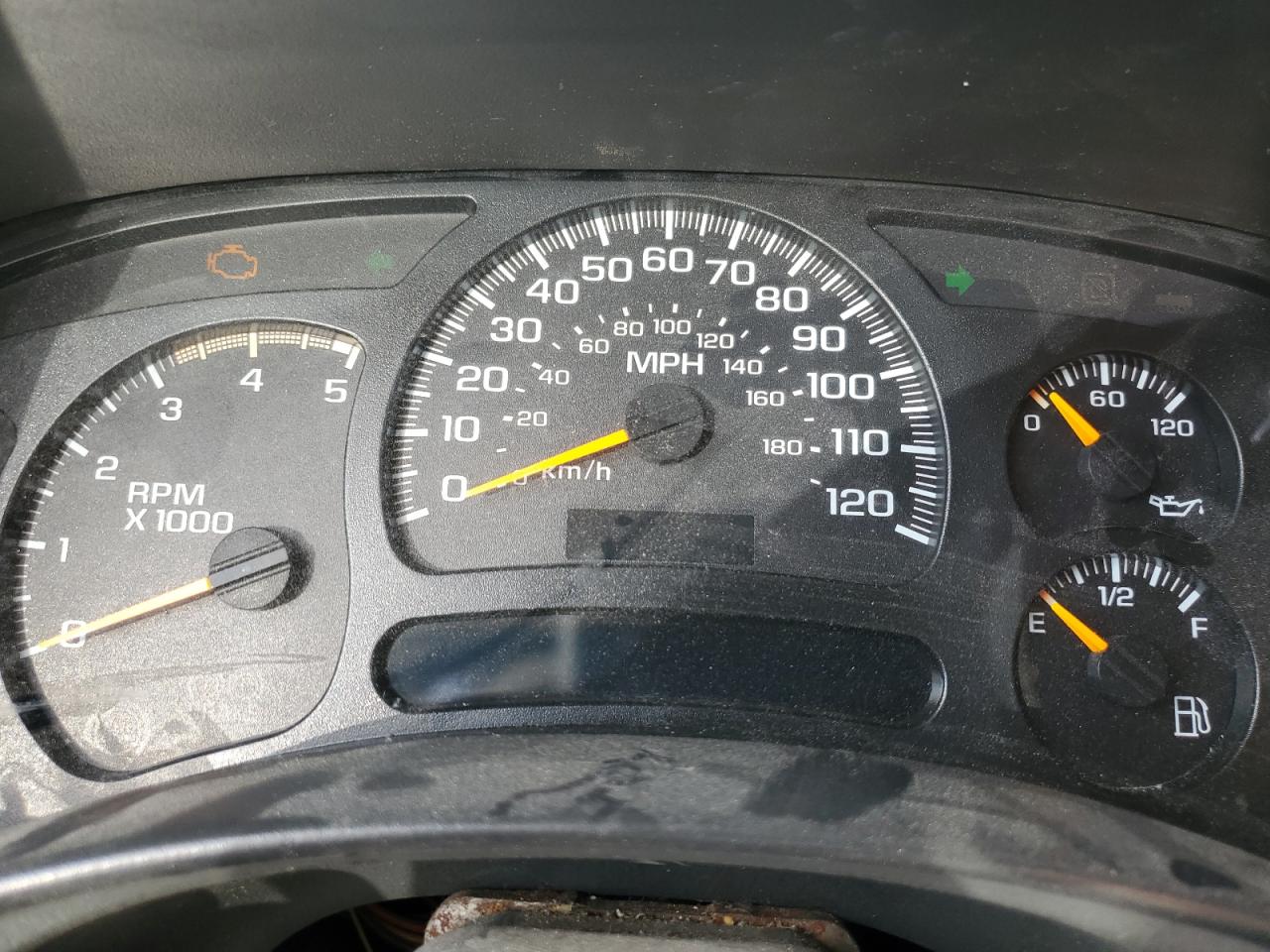 2005 Chevrolet Silverado - Image 9