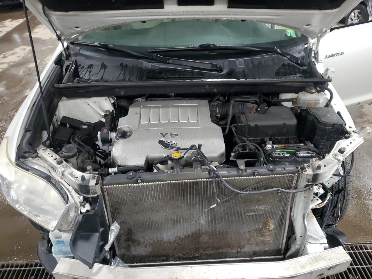 2008 Toyota Highlander - Image 12