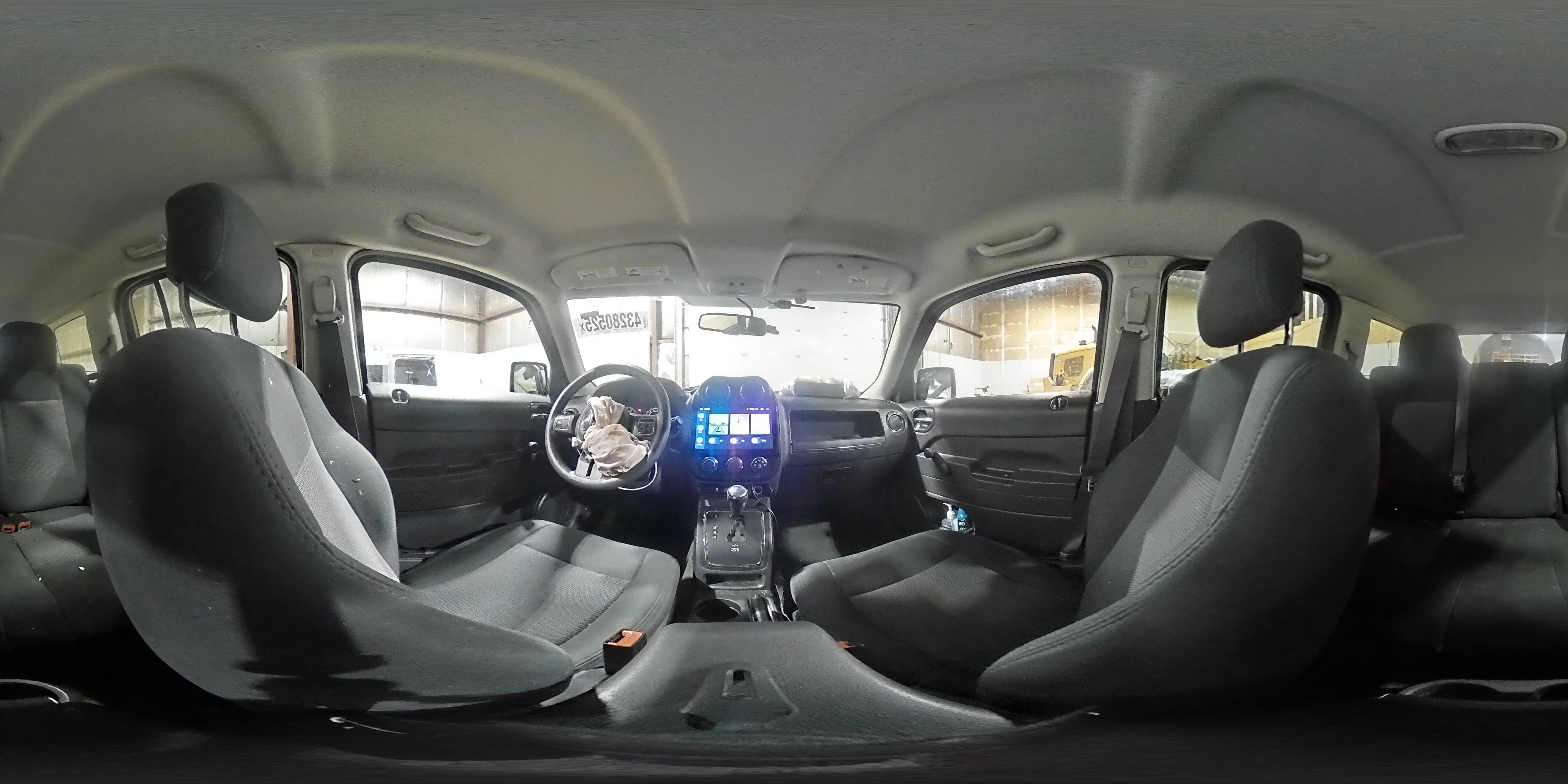 2016 Jeep Liberty (Patriot) - Image 13