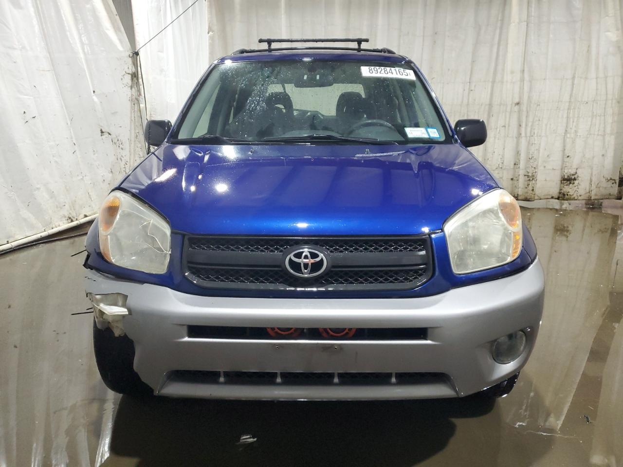 2004 Toyota RAV 4 - Image 5