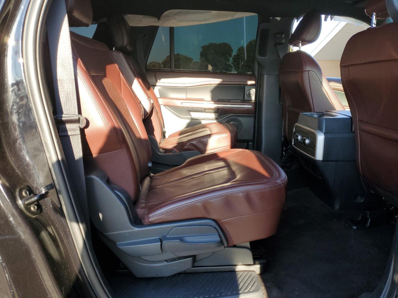 2023 Ford Expedition - Image 11