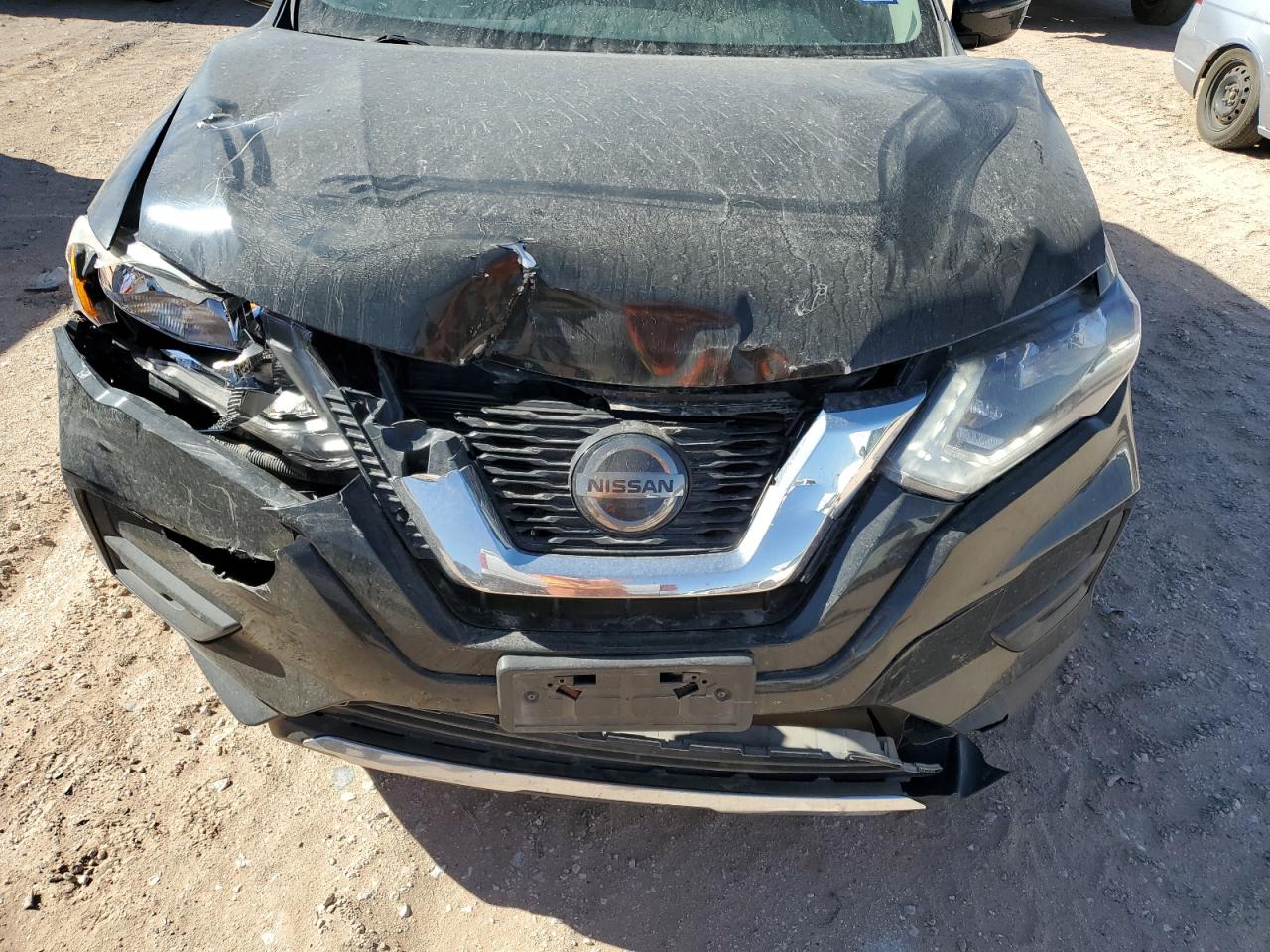 2020 Nissan Rogue - Image 12