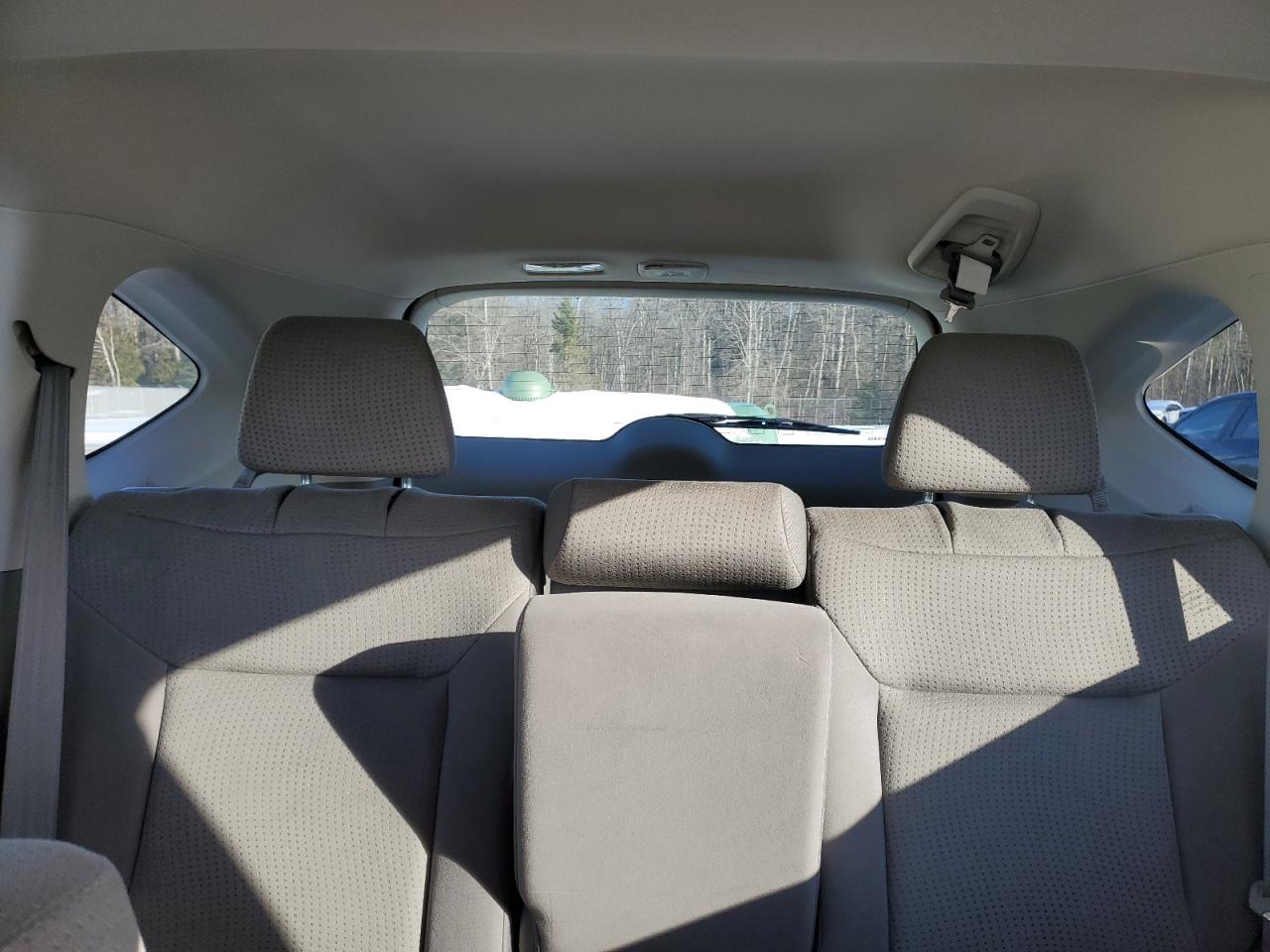 2012 Honda CR-V - Image 10