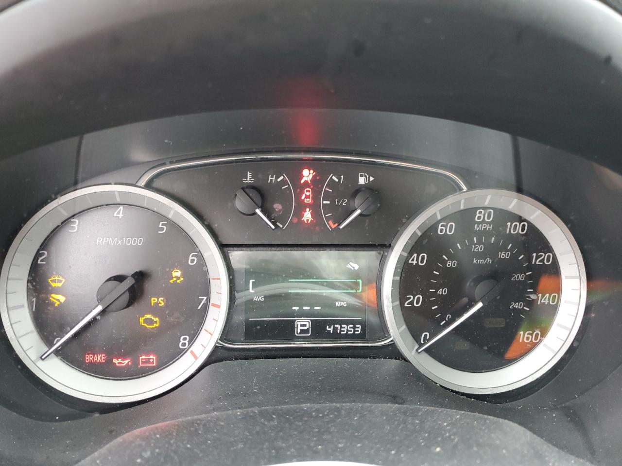 2015 Nissan Sentra - Image 9