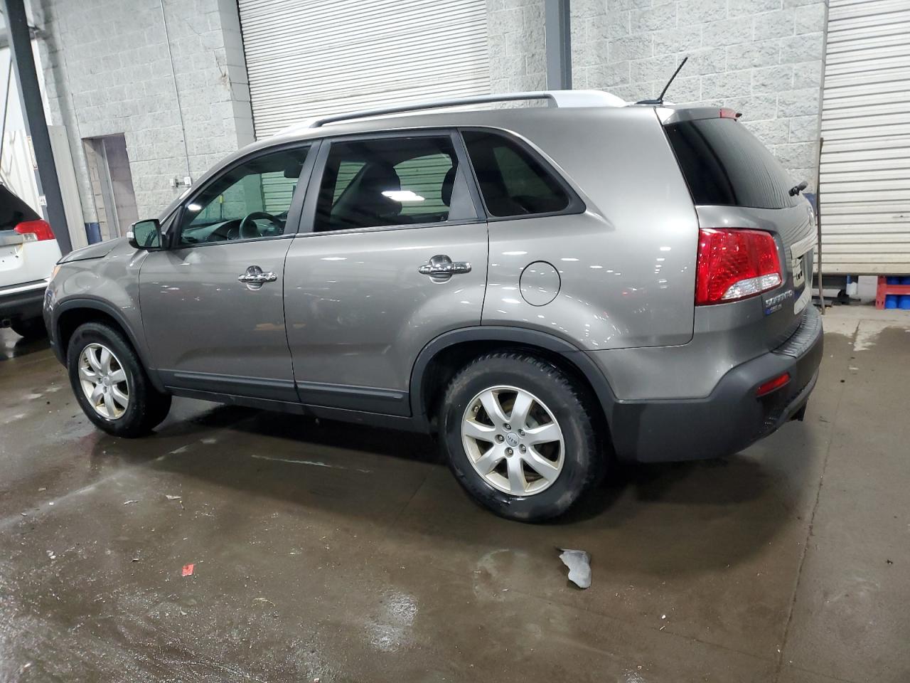 2013 Kia Sorento - Image 2