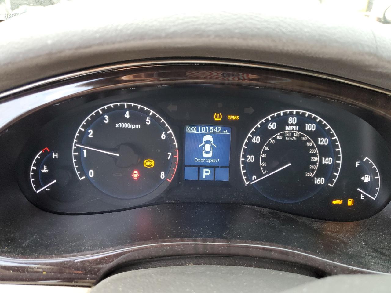 2010 Hyundai Genesis 3.8L VIN: KMHGC4DE6AU075147 Lot: 88168325