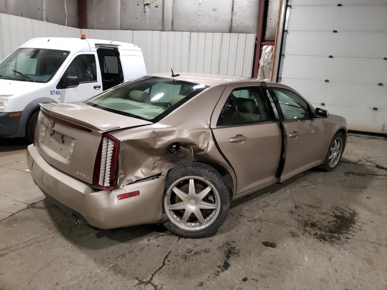 2005 Cadillac STS - Image 3