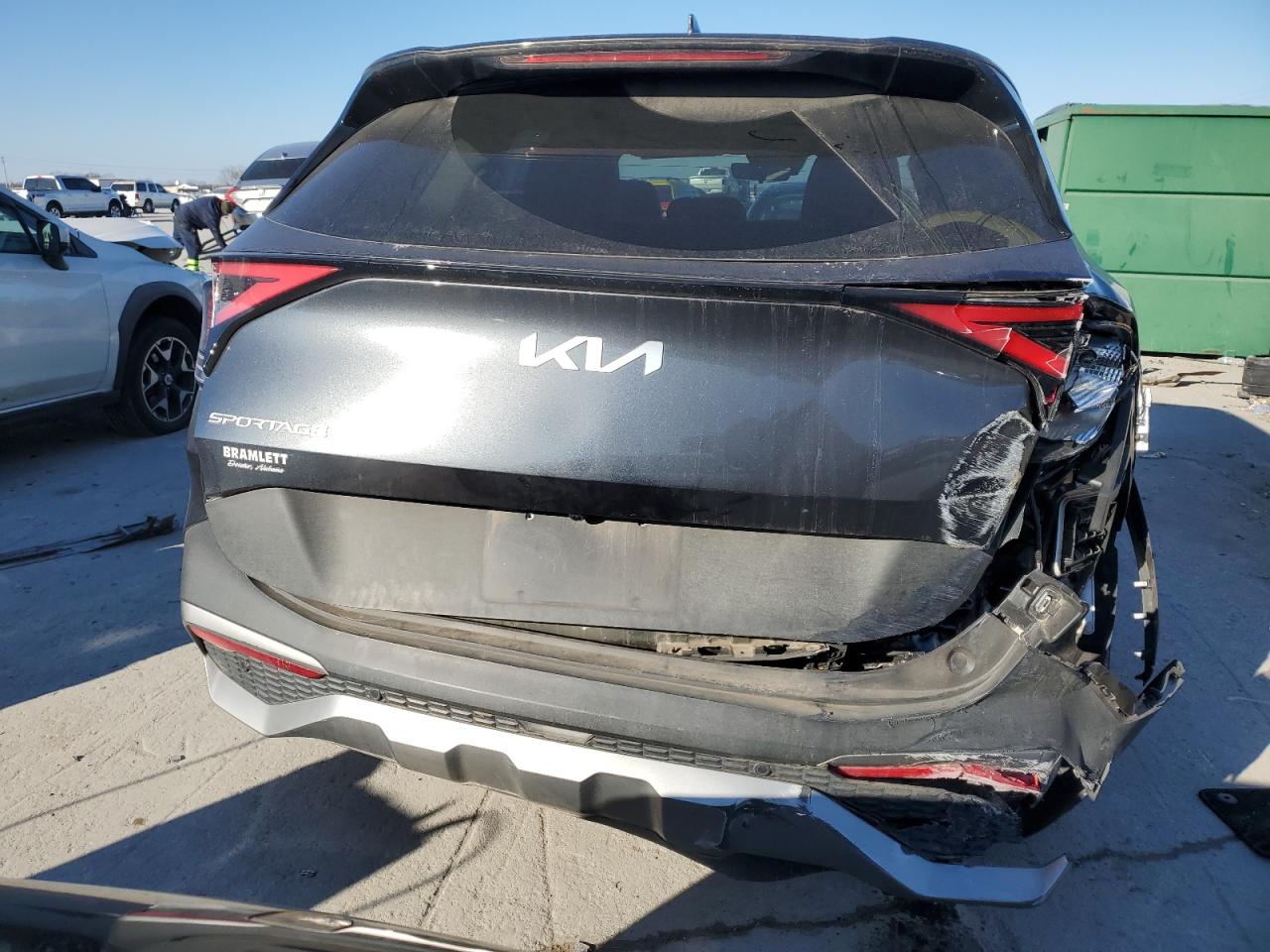 2023 Kia Sportage - Image 6