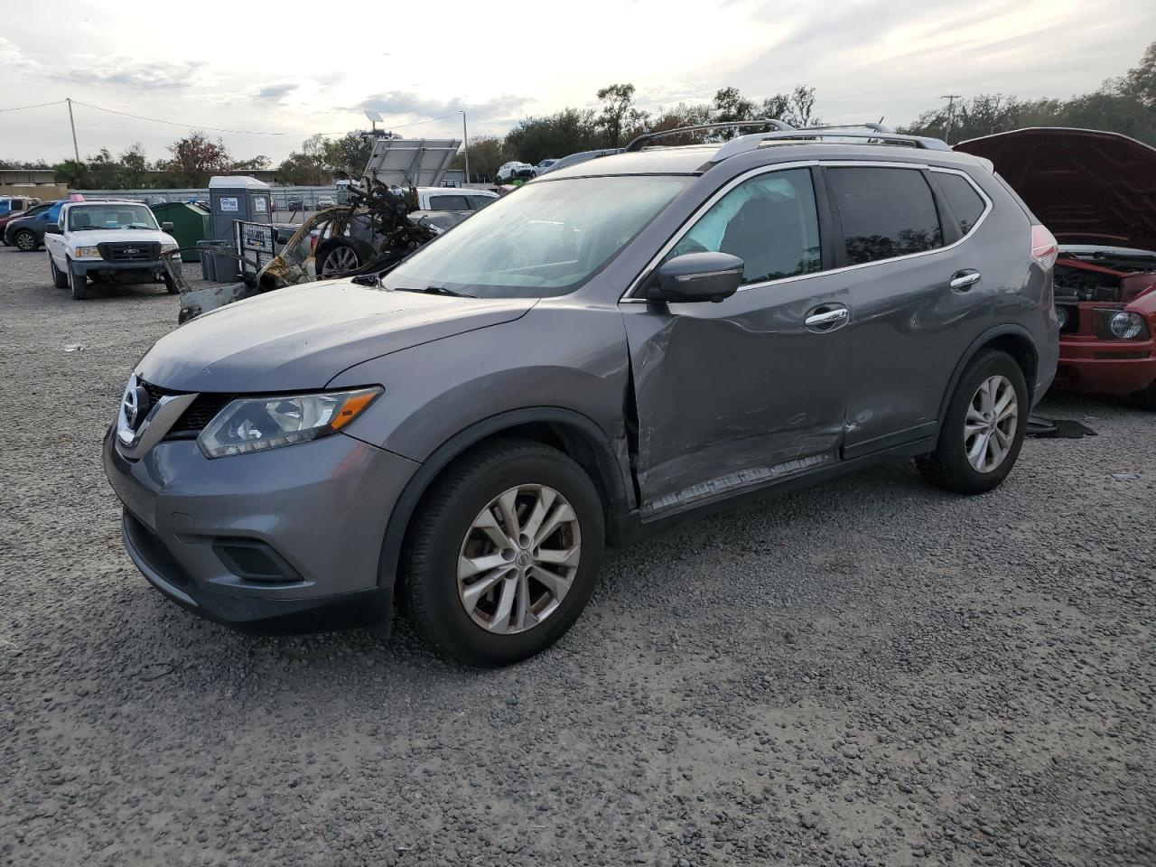 2014 Nissan Rogue - Image 1