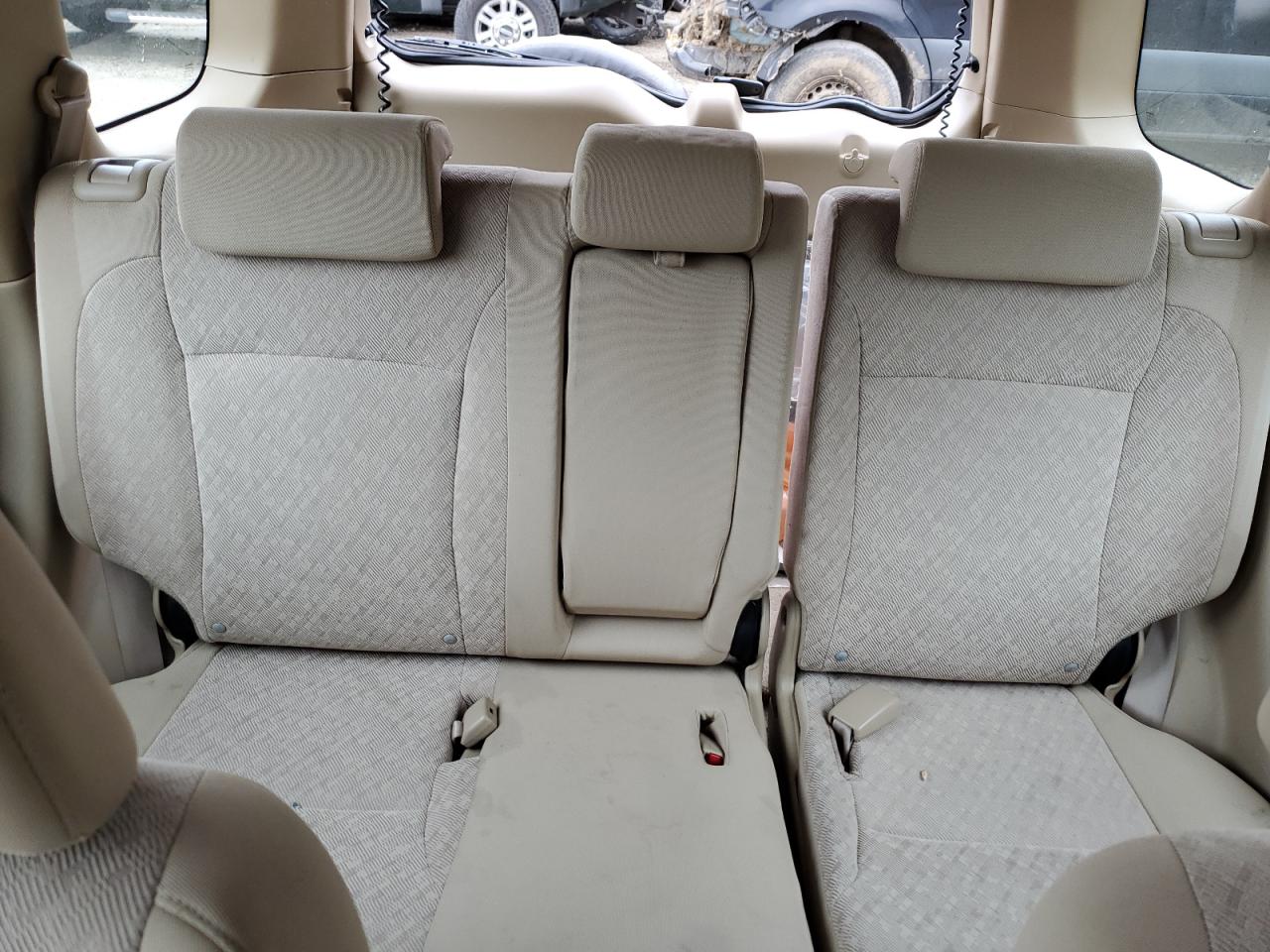 2006 Honda CR-V - Image 10