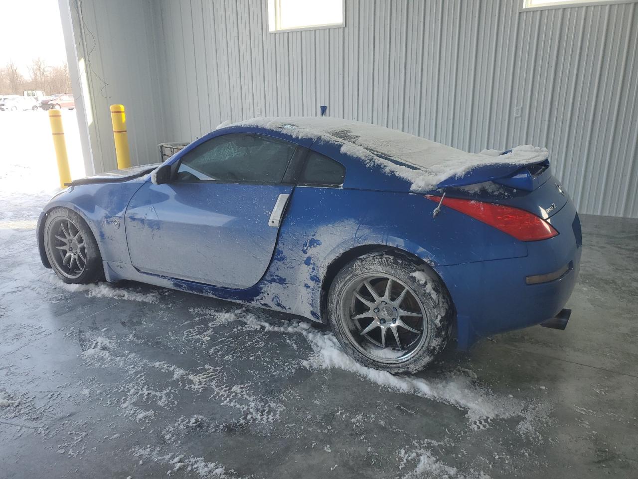 2006 Nissan 350Z - Image 2