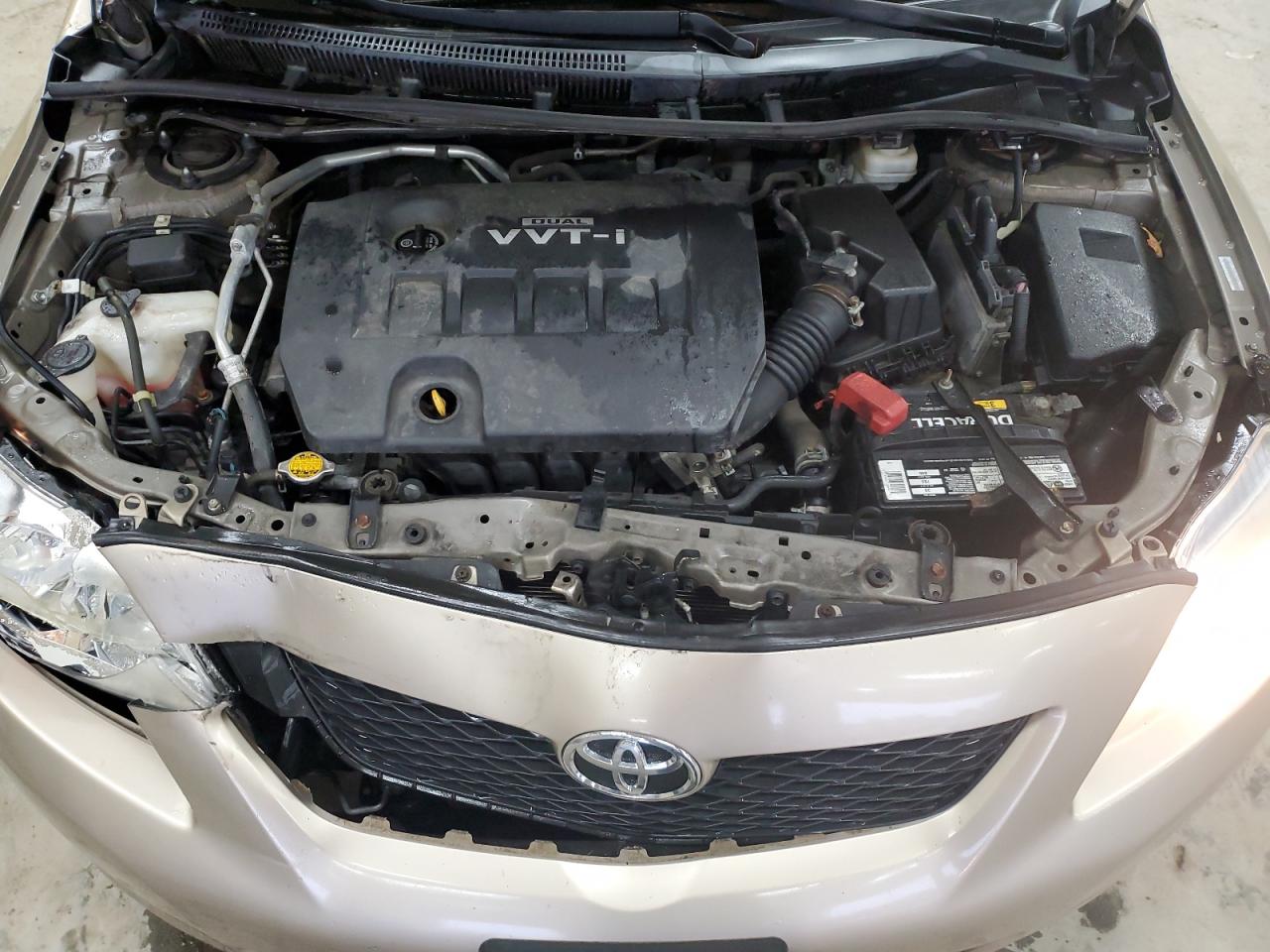 2010 Toyota Corolla - Image 13