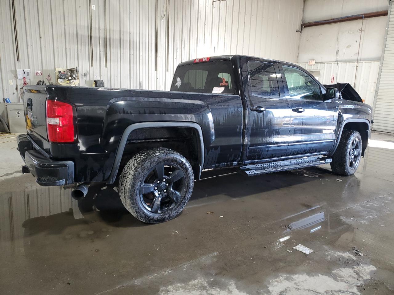 2016 GMC Sierra - Image 3
