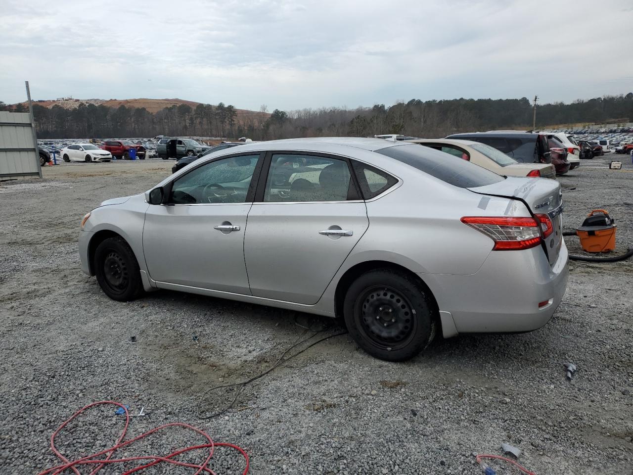 2015 Nissan Sentra - Image 2