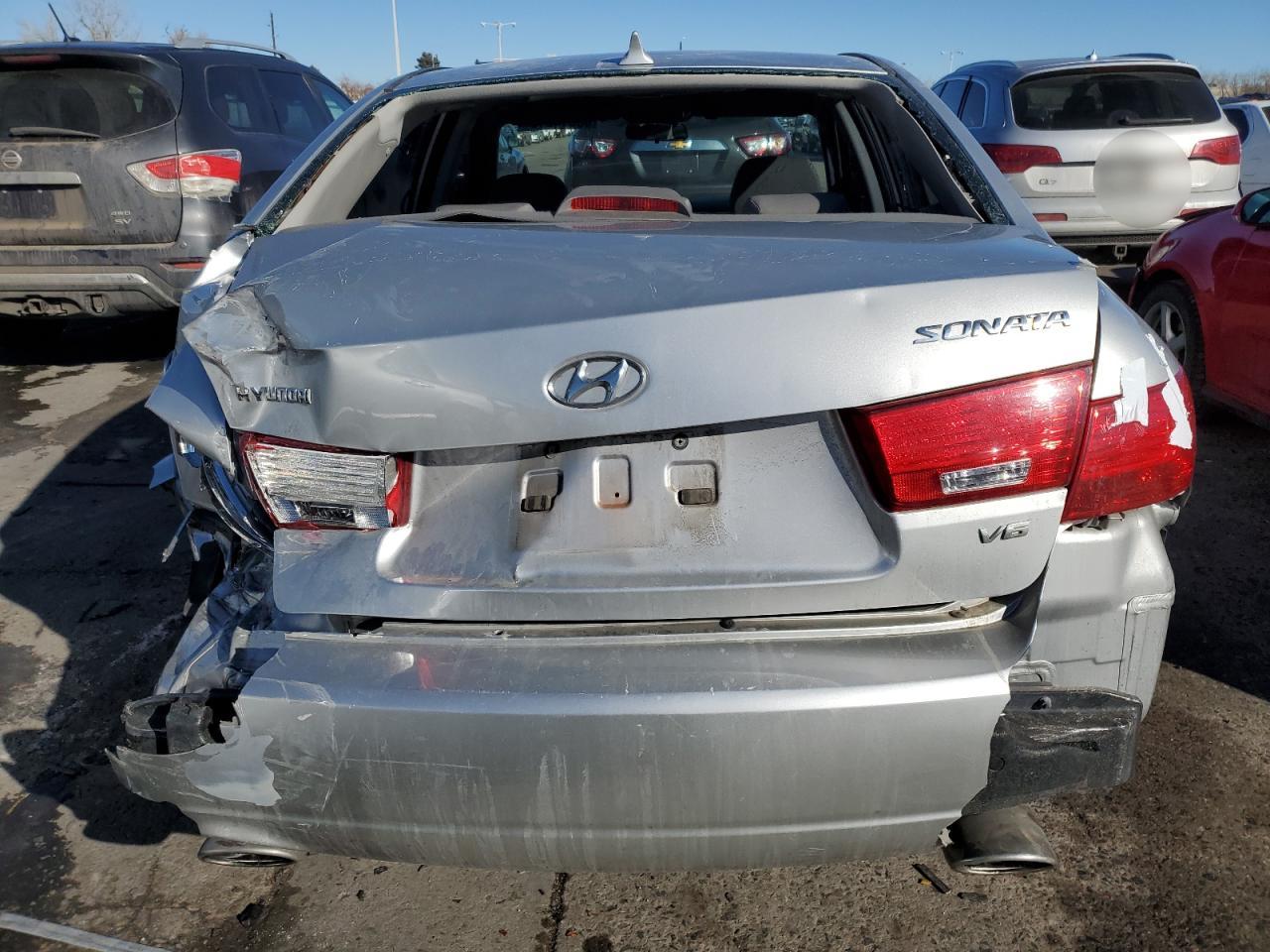 2009 Hyundai Sonata - Image 6
