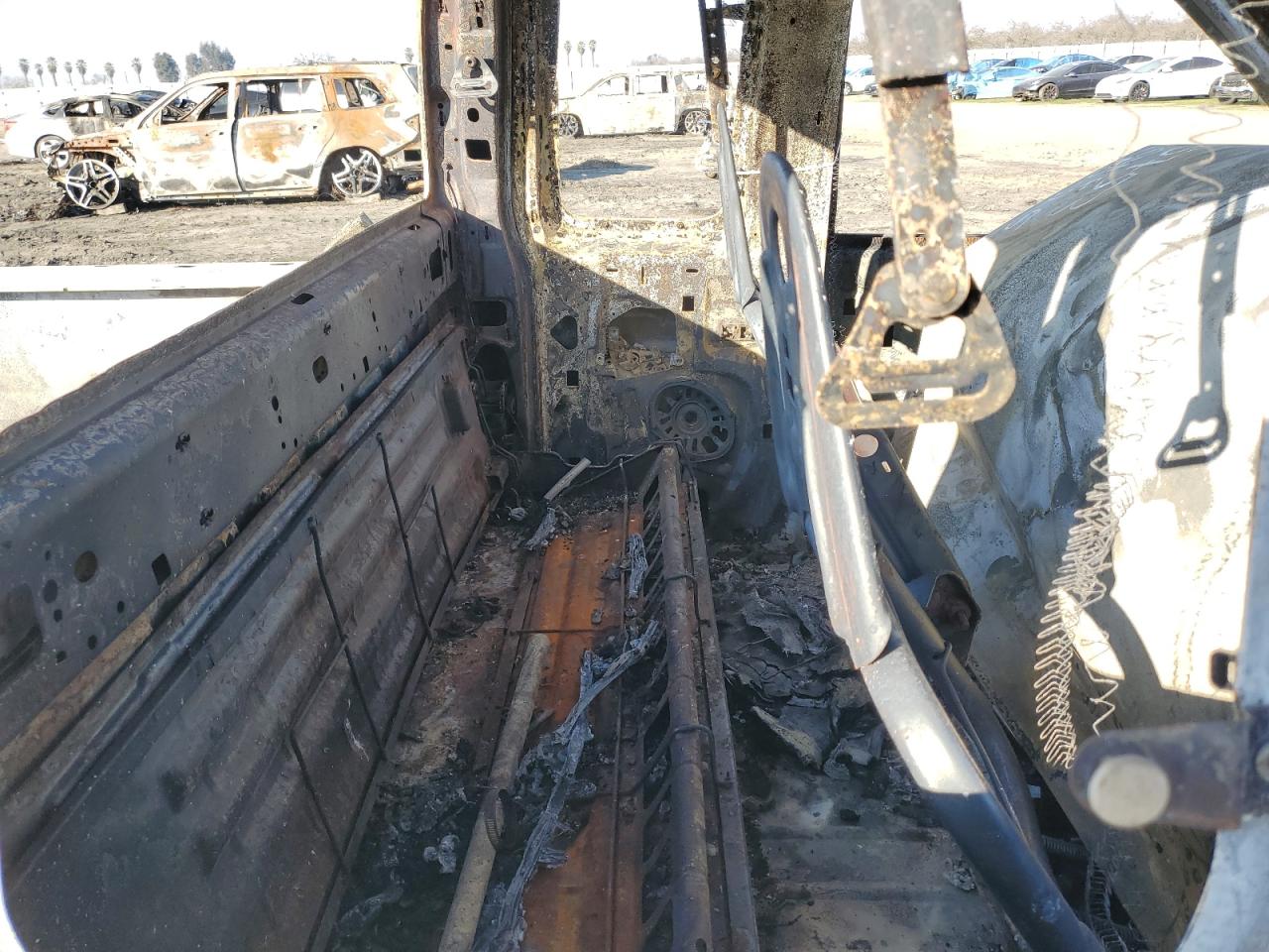 1999 Ford F250 - Image 10
